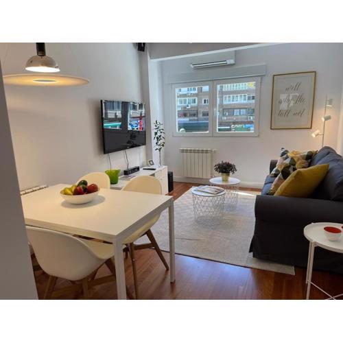 Madrid Total Access 3 bedroom 2 bath Apt 6 persons