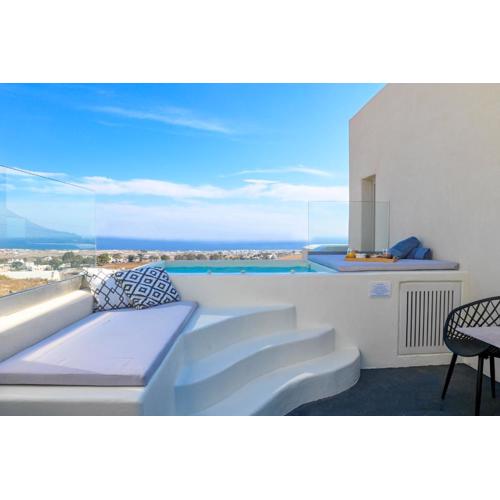 Maeva Suites Santorini