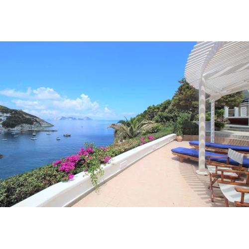 Magi - Villa Amare