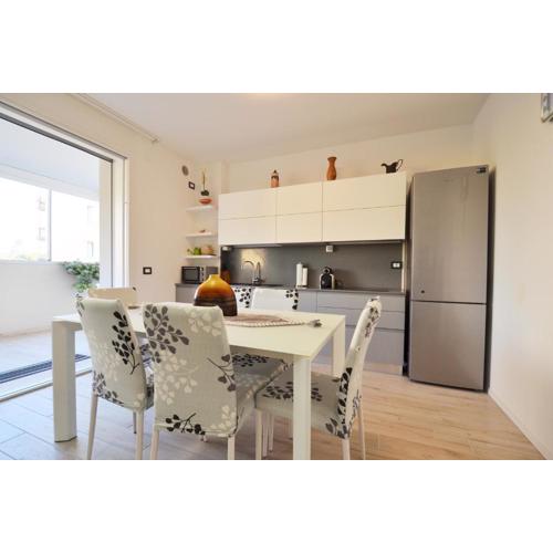 Magica immobiliare, VI Residence 1B
