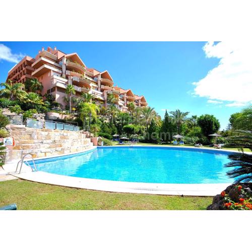 Magna Marbella - Apartamento de Lujo y golf en zona de Puerto Banús