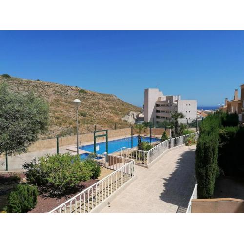 Magnificent 3 bedroom house close to the beach with community swimming pool
