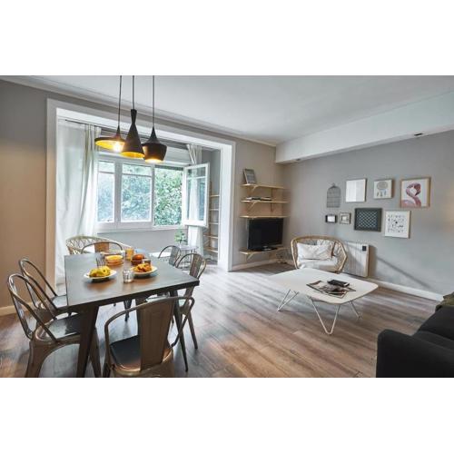 Magnificent 4 bedroom apartment in Eixample