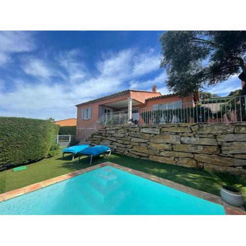 MAGNIFICENT VILLA AND ITS PRIVATE SALT POOL CLASSIFIED 4* BY THE TOURIST OFFICE