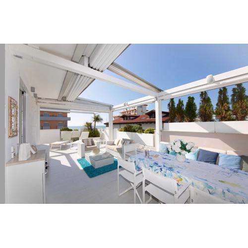 Magnifico appartamento Dominique Jesolo Lido Carraro Immobiliare - Family Apartments