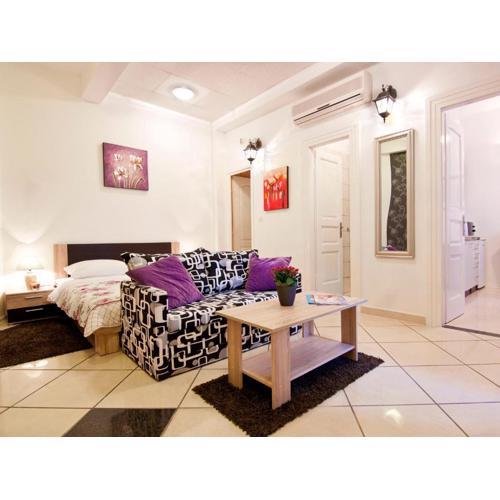 Magnifique central apartment near Theatre & Beach