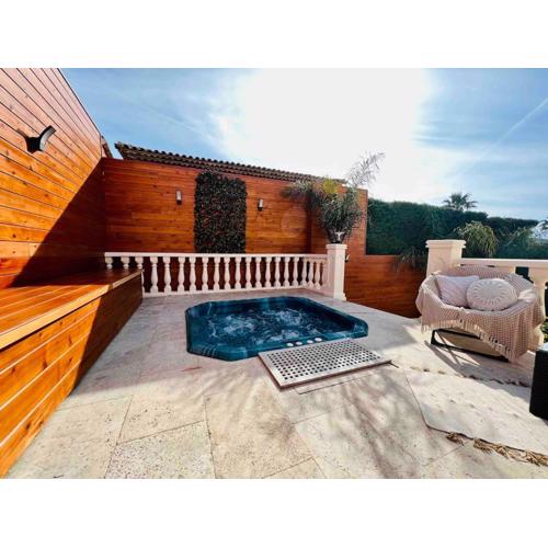 Magnifique villa jacuzzi plage 15 min a pied