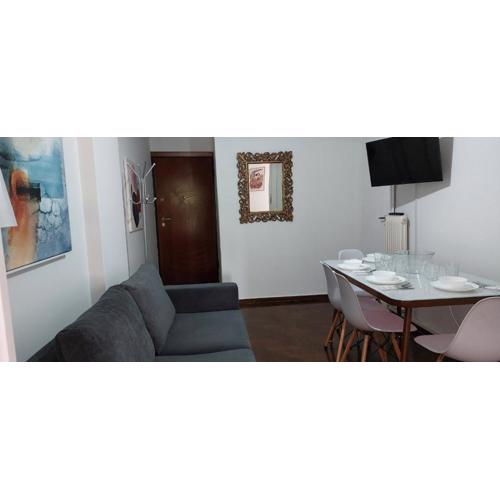 Magnolia Apartment -4BD , 1.5 BT