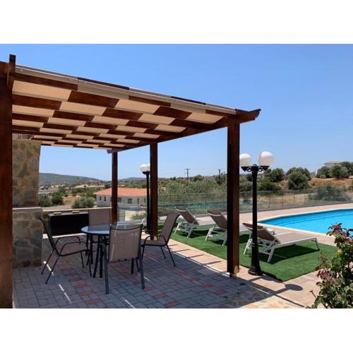 Magnolia CAPTAINS HOUSE with A POOL