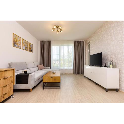 Magnolia Gardens -1BD with Balcony & Parking