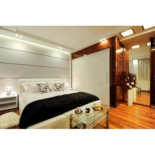 Main Street Studio and Rooms