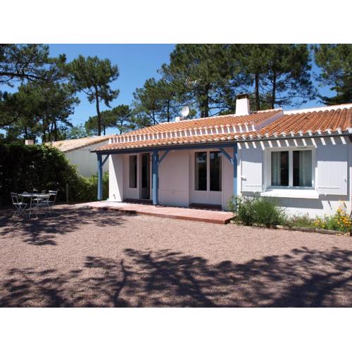 Maison 3 Chambres avec Jardin et Wi-Fi à 10 min de la Plage, Quartier Calme, Animaux Acceptés - FR-1-323-370