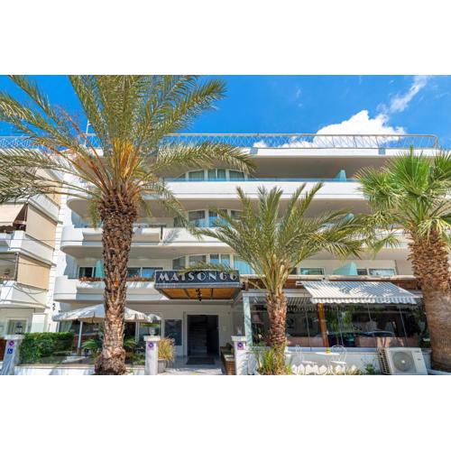 Maison 66, Riviera Hotels