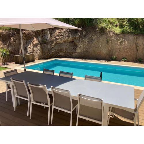 Maison avec piscine, à proximité des plages