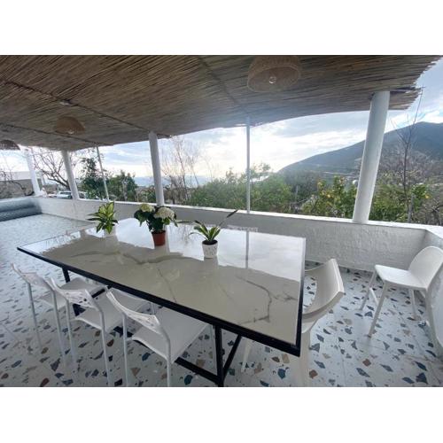 Maison Bellevue - 2 bdrm villa in Borsh beach