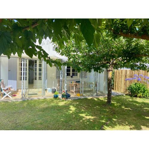 Maison charmante, 5 pers, wifi, quartier calme, jardin clos, près plage et commerces - FR-1-323-537
