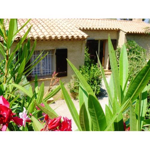 Maison charmante à Sainte-Maxime avec piscine partagée