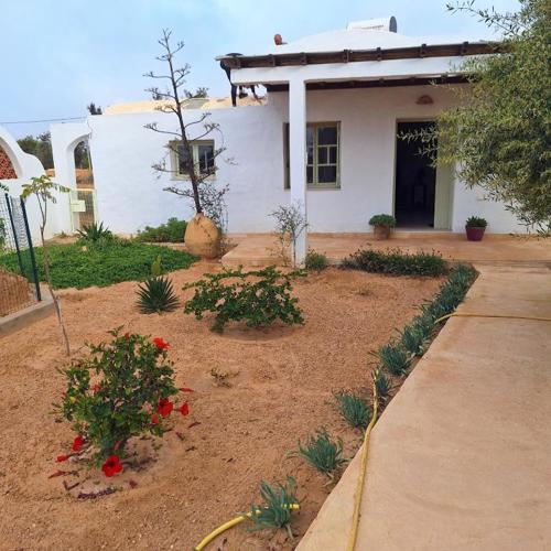 Maison Lila à Darmarzouk
