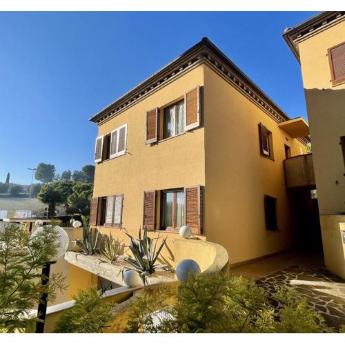 Maison Peschiera