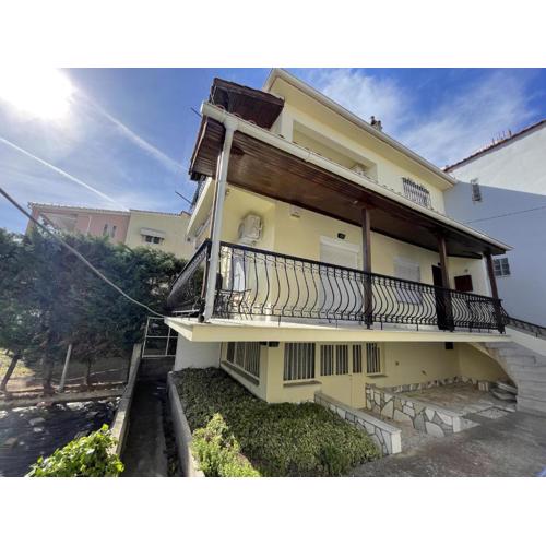 Maisonette by the sea