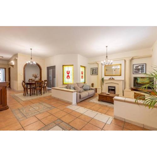 Maisonette filled with Maltese charm in the south of Malta