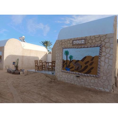Maisons la Porte de Désert à Douz