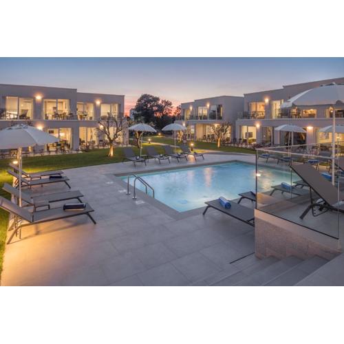 Maj Luxury Residence