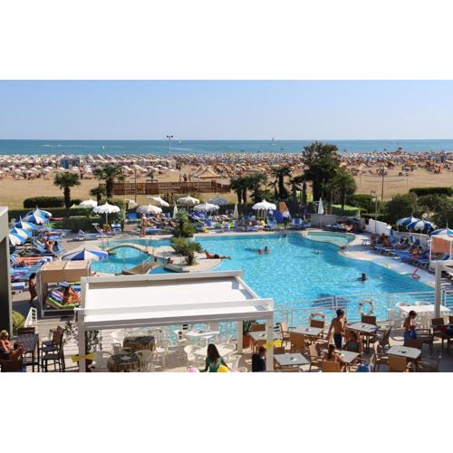 Majestic Beach Hotel & Wellness