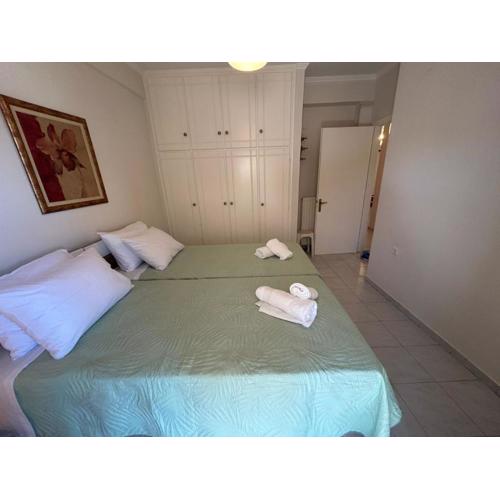 Makis Apartments