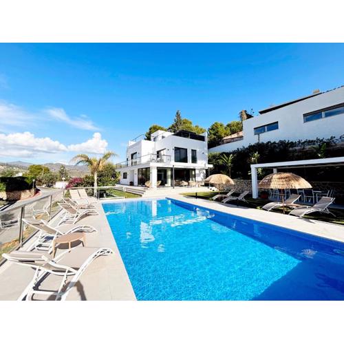 MalagadeVacaciones - Candado Golf with Pool