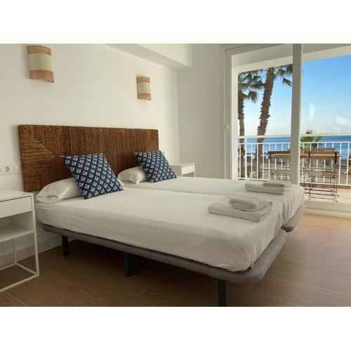 Malagueta Beach Front Mediterranean Apartment