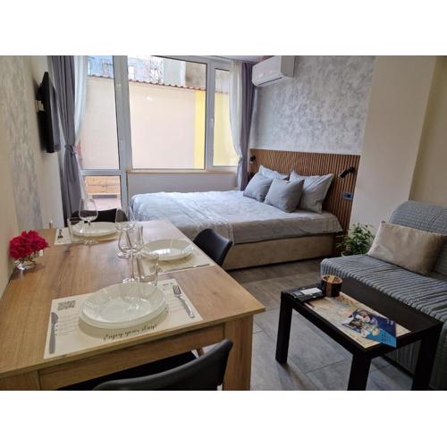 Malavi DV34 top center apartment Ruse