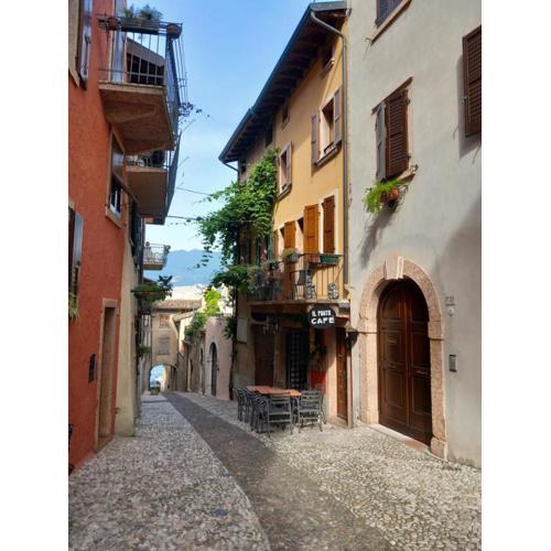Malcesine with Charme - Superior 2 bedrooms apartment