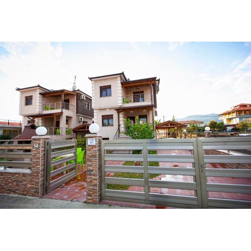 Αmalia Lux Villas