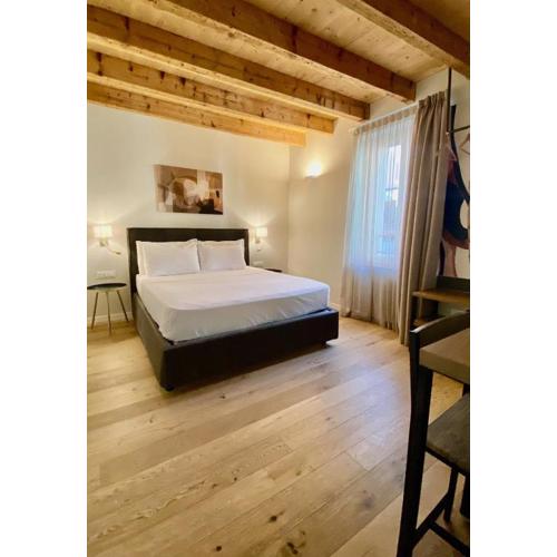 Malvezzi24 Boutique Rooms