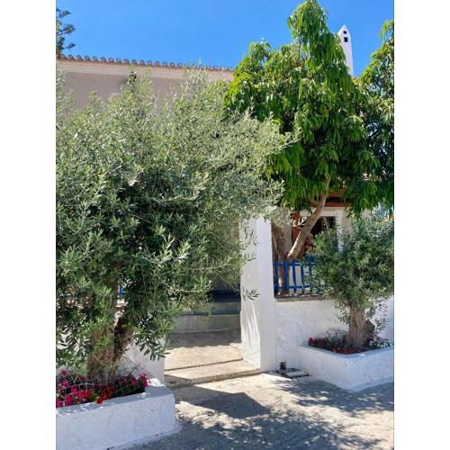 Mamas House Spetses