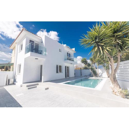 Mandali Villa 20 - Fully Renovated Villa