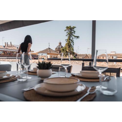 Mano de Hierro Apartment - Free parking