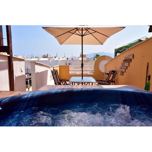 Manzanilla Penthouse Private Jacuzzi & 5min Beach