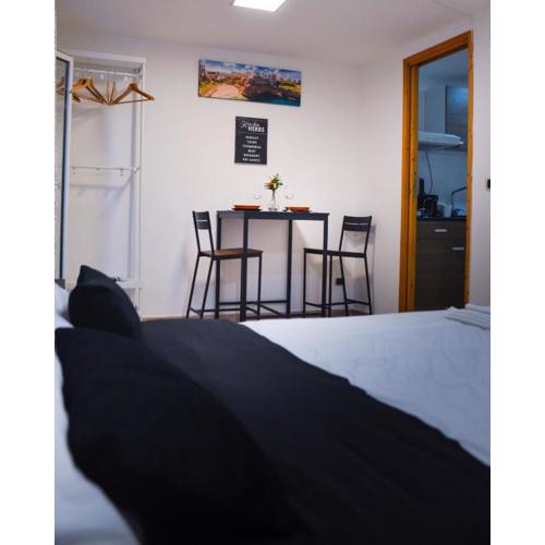 MANZONI 10 APARTAMENT