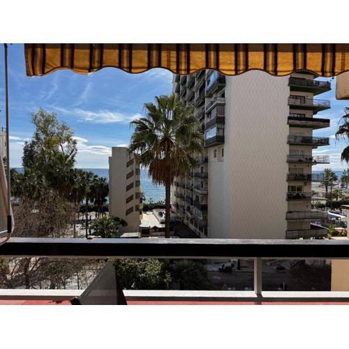 Marbella Beachfront Studio - EaW Homes