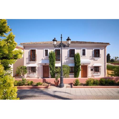Marbella Golden Mile Villas