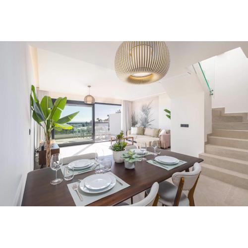 Marbella Lake Luxe Duplex Penthouse Scenic Views