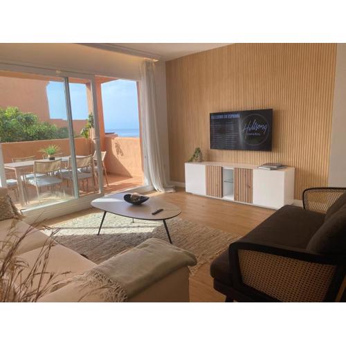 Marbella modern flat with sea views