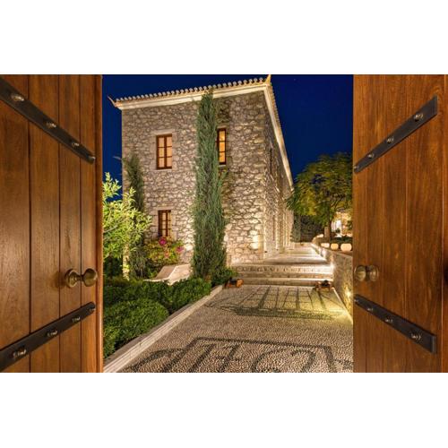 Mare Monte Luxury Suites