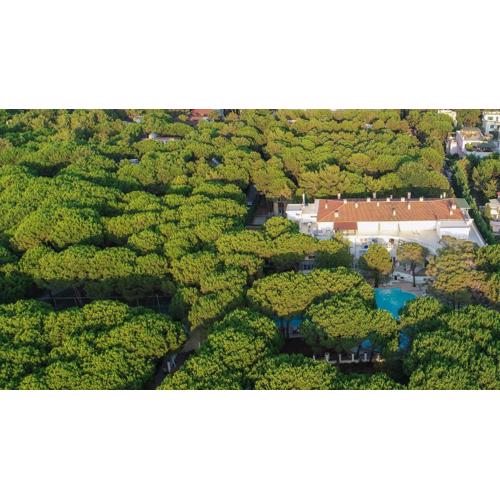 Marea Resort