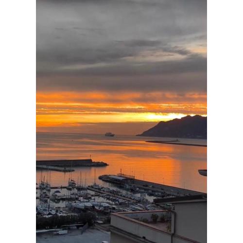 Mareluna Penthouse - Luxury Suites
