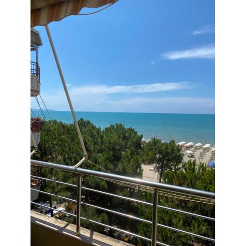 Margo Sea View Studio