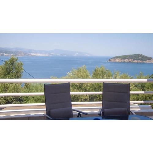 Maria Olive and Sea Villa