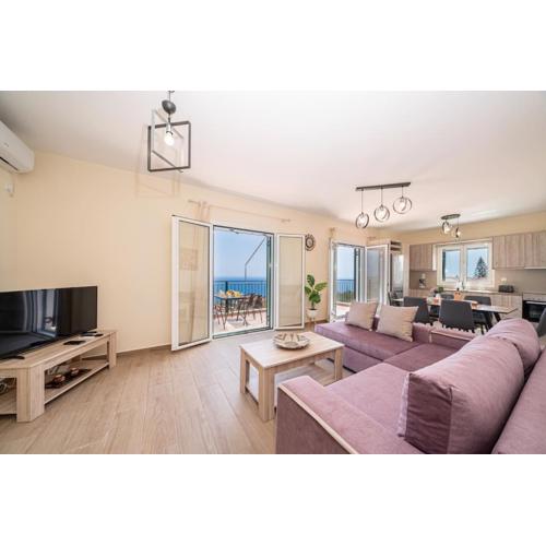Mariana Sea View Apartment